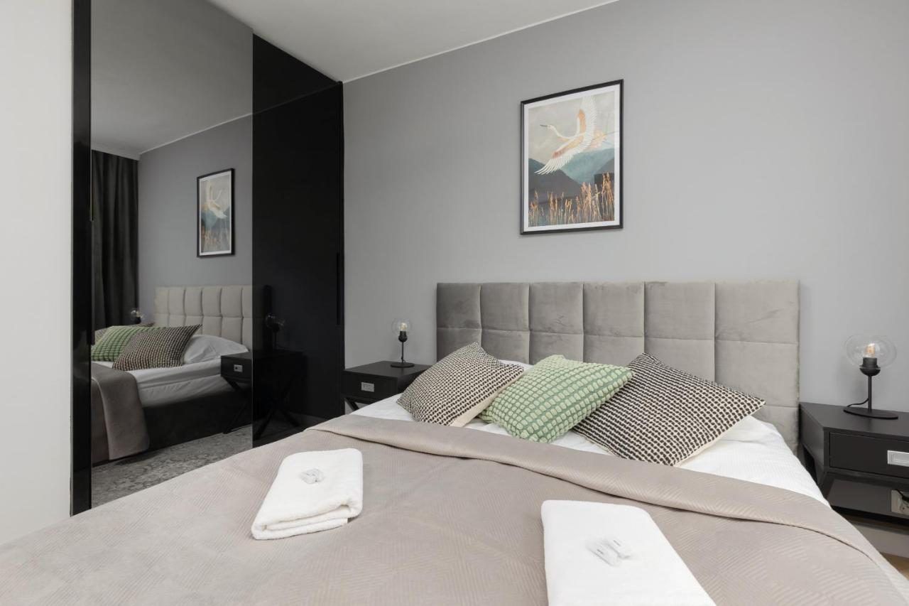 Stylish Apartment Heart Of Warsaw By Noclegi Renters Exteriör bild